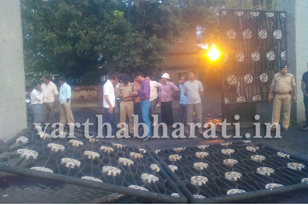 ಎನ್‌ಎಂಪಿಟಿಯಲ್ಲಿ ಗೇಟ್‌ ತುಂಡಾಗಿ ಬಿದ್ದು ಸಿಐಎಫ್‌ಎಫ್‌ ಯೋಧ ಸಾವು